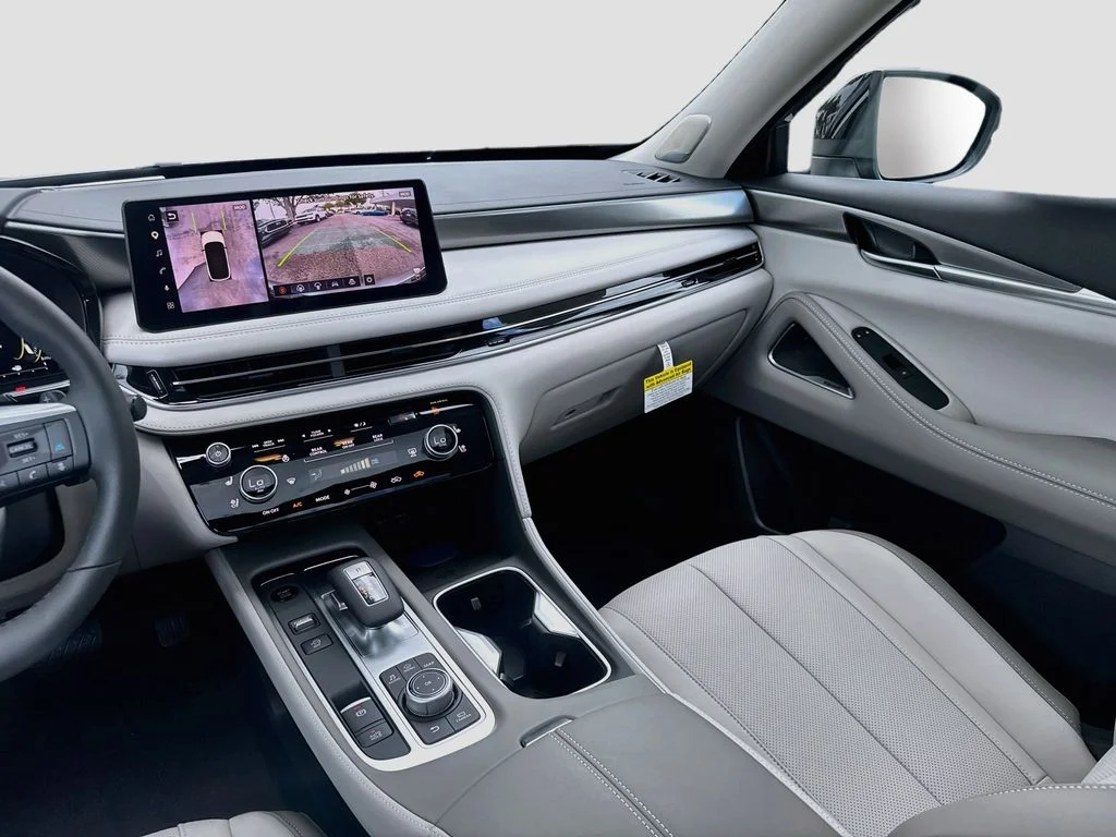 New 2027 Gray INFINITI LUXE image 25