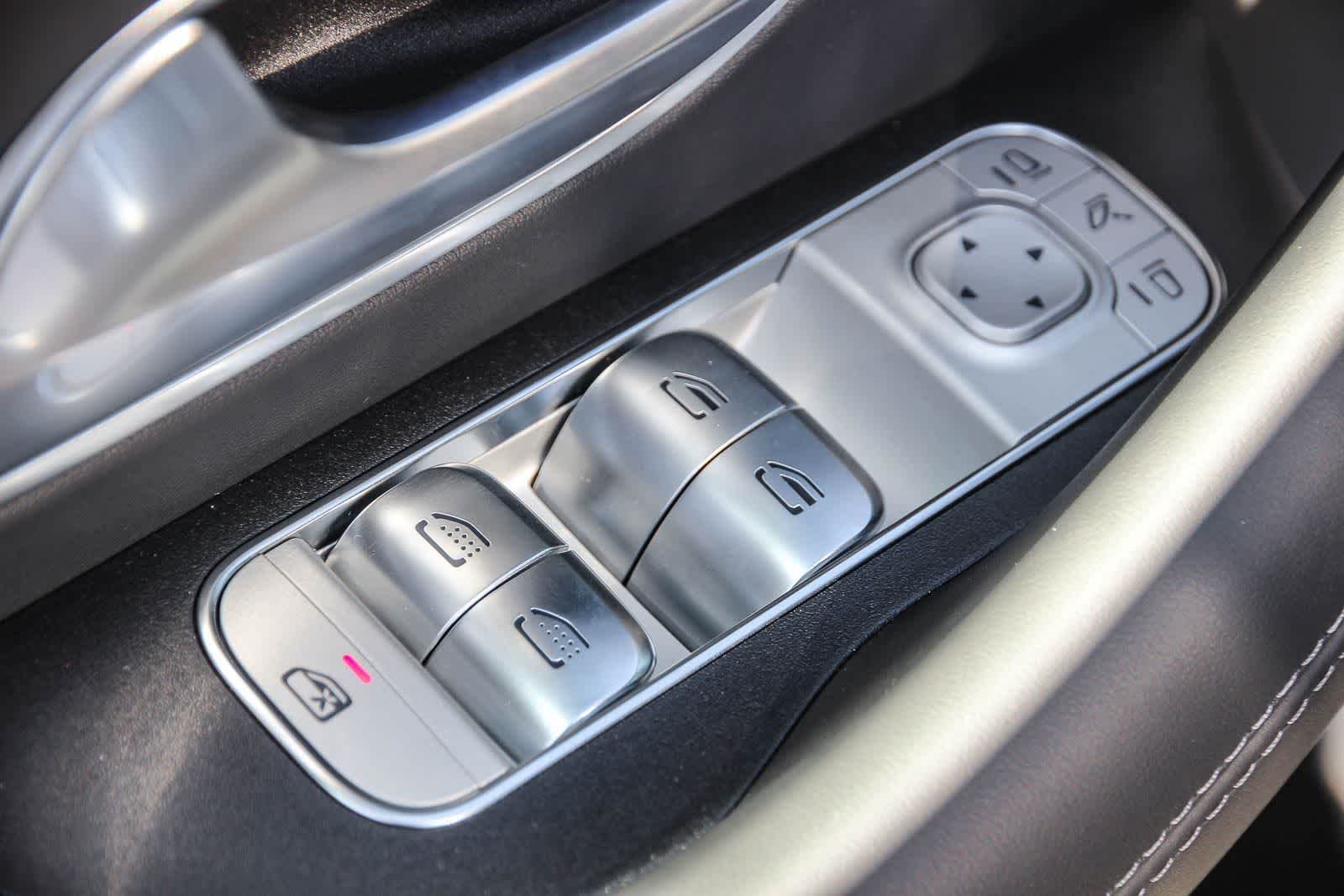 New 2026 MANUFAKTUR Alpine Grey Mercedes-Benz AMG® GLE 63 S image 22