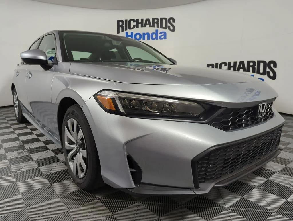 New 2026 Solar Silver Metallic Honda LX image 7