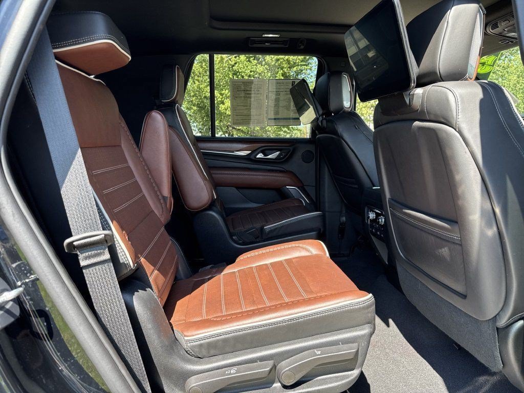 2023 GMC Yukon Denali Ultimate - Photo 26