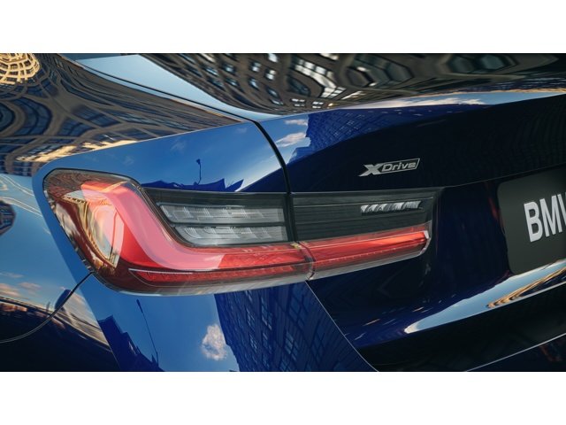 New 2026 Tanzanite Blue II Metallic BMW  image 8