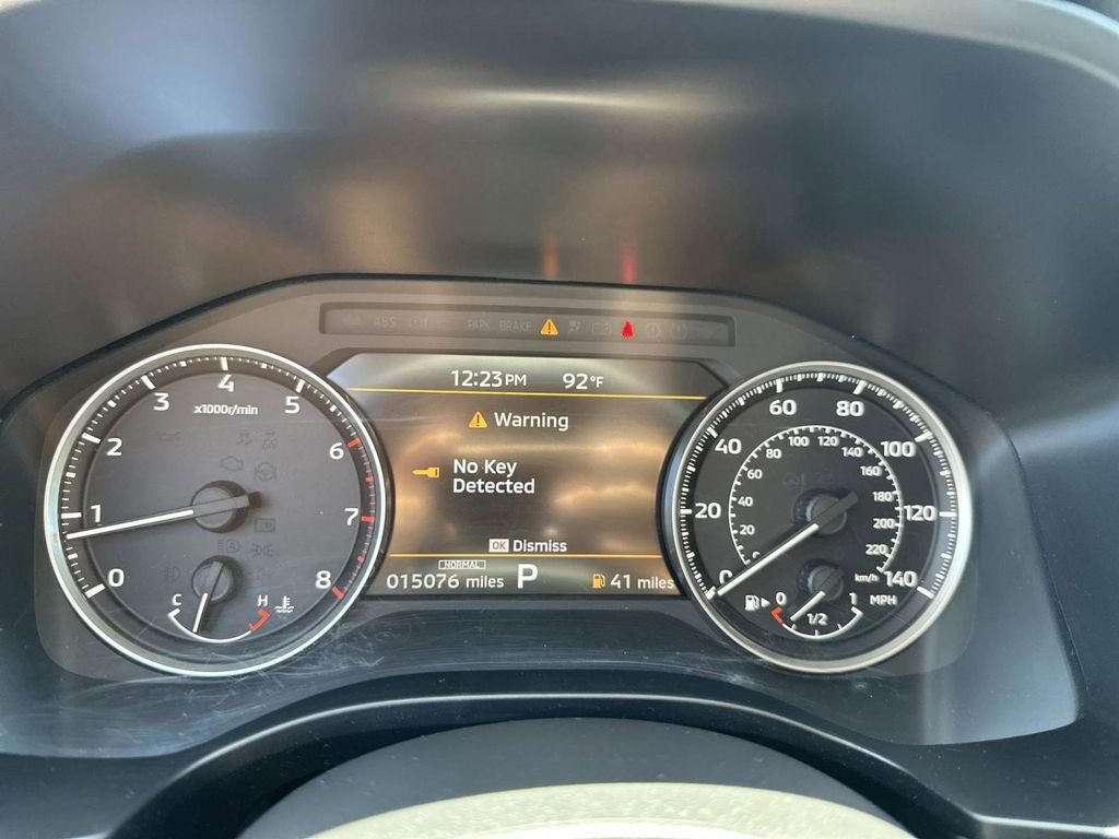 Used 2025 Black Mitsubishi ES image 15