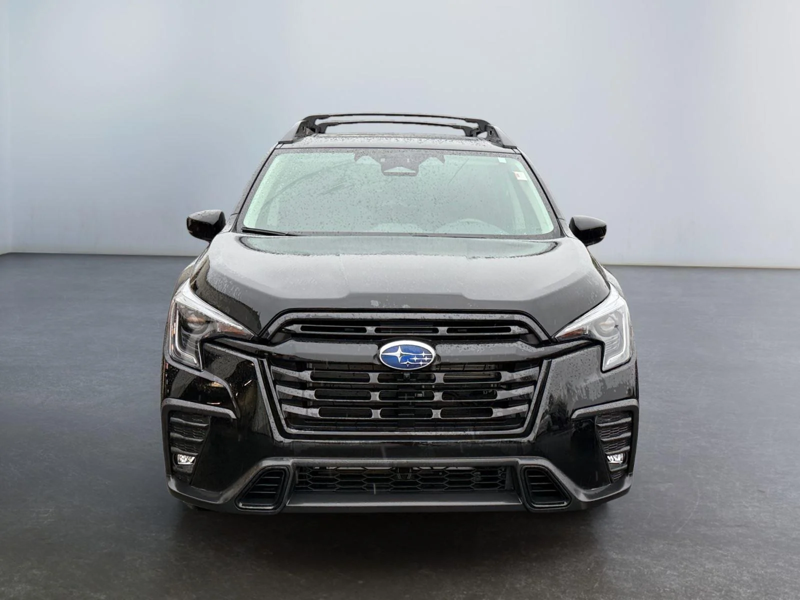Used 2025 Crystal Black Silica Subaru Onyx Edition Touring image 8