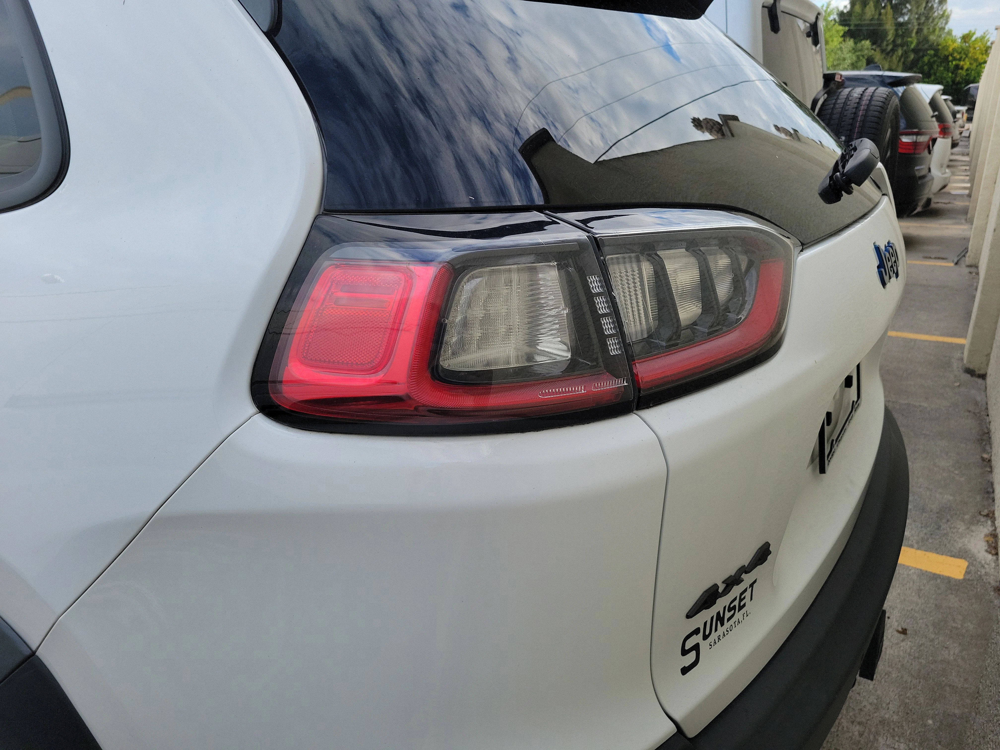 Used 2019 Bright White Clearcoat Jeep Upland image 9