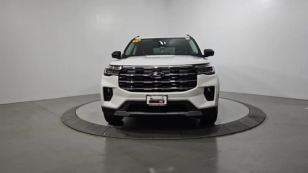 Used 2026 White Ford Active image 9