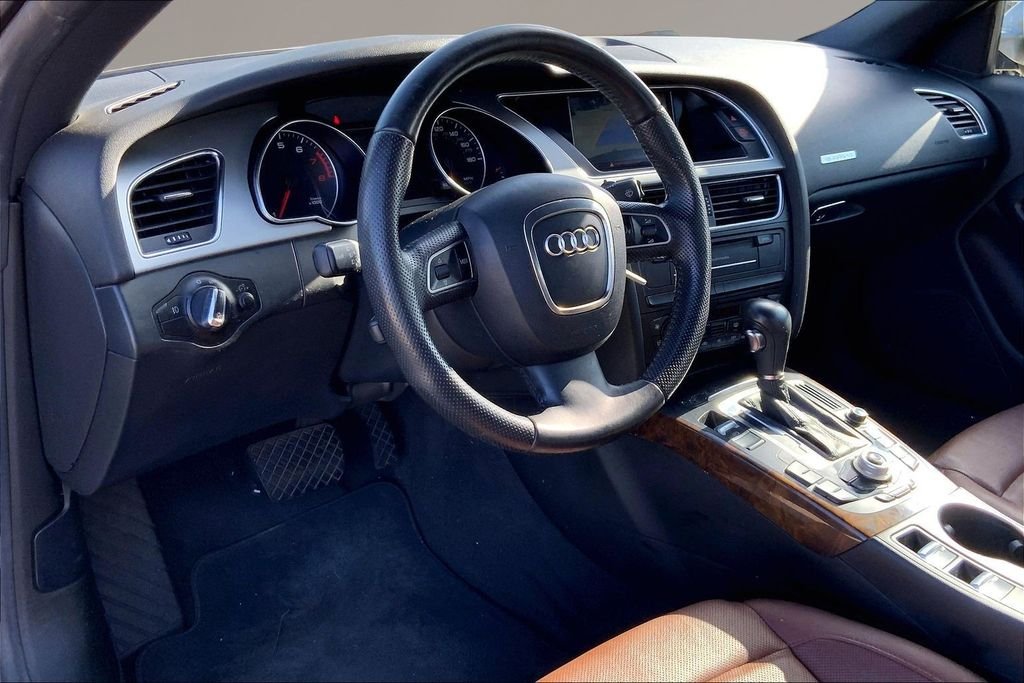 Used 2010 Arum Beige Metallic/Brown Roof Audi 2.0T Premium image 13