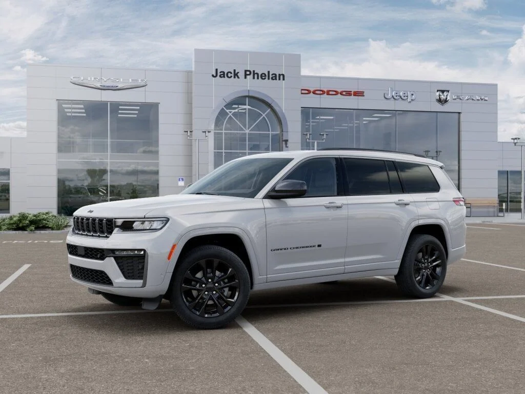 New 2026 Bright White Clear-Coat Exterior Paint Jeep Limited image 2
