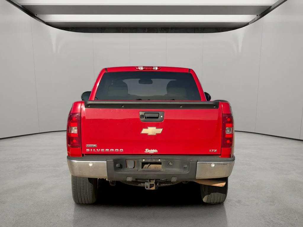Used 2011 Victory Red Chevrolet LTZ image 5
