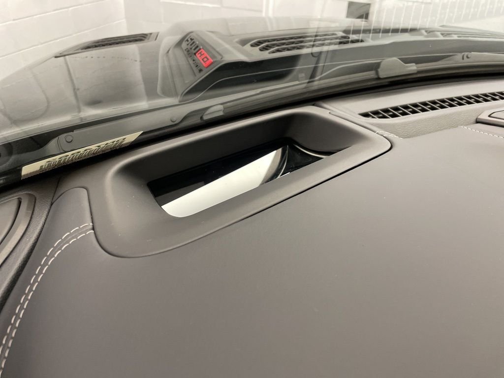 New 2026 Diamond Black Crystal Pearl-Coat Exterior Paint RAM Limited image 23