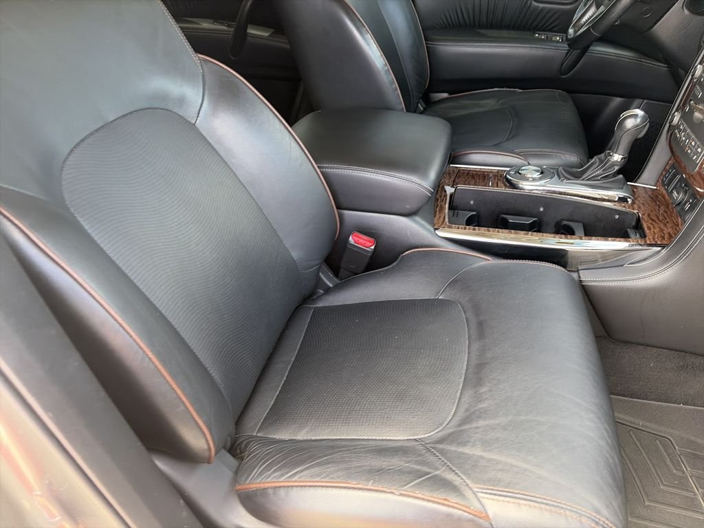 Used 2020 Gray Nissan SL image 37