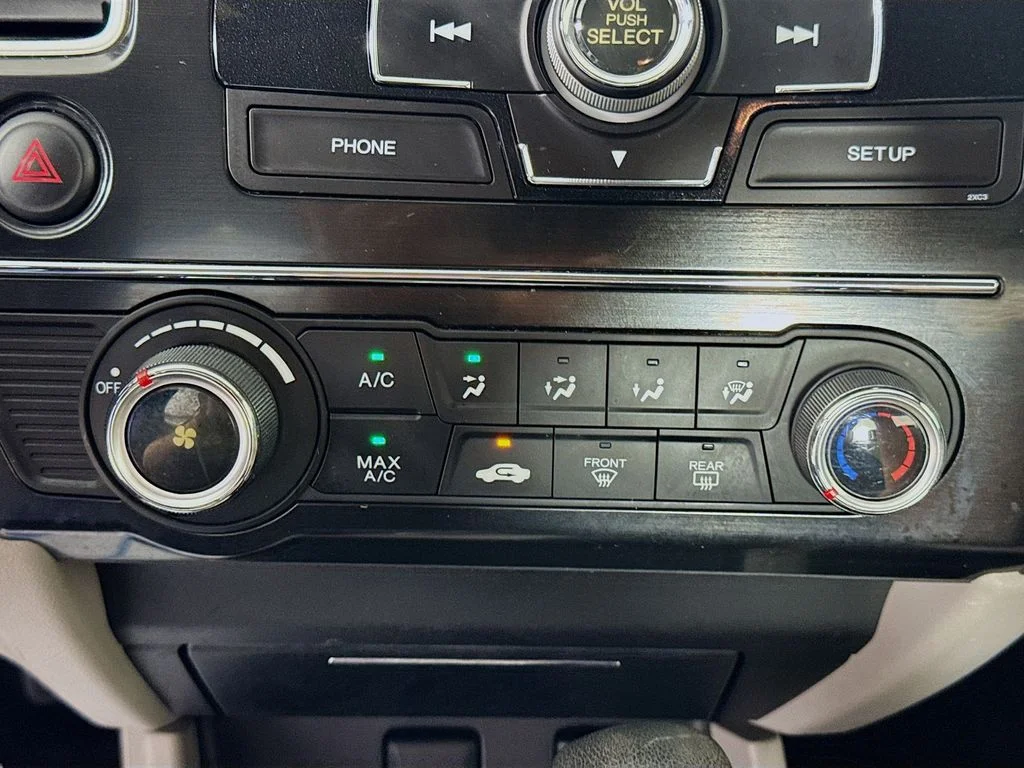 Used 2013 Silver Honda LX image 18