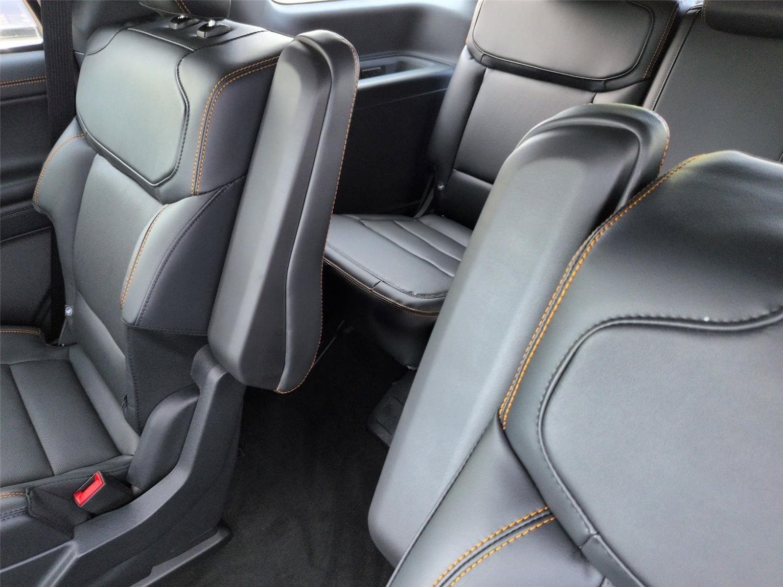 New 2026 Star White Metallic Tri-Coat Ford Tremor® image 36