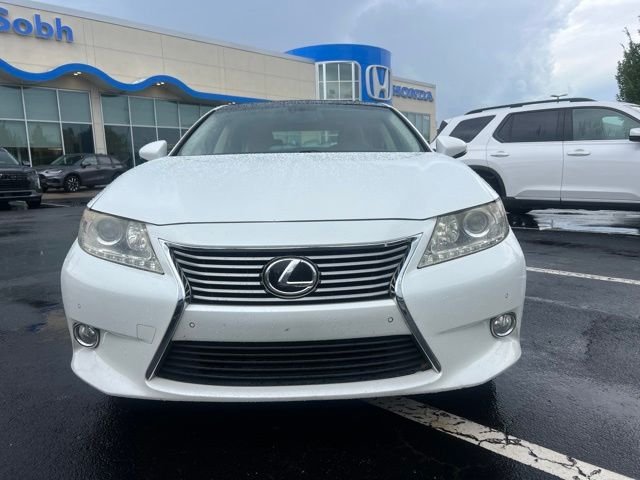 Used 2013 Starfire Pearl Lexus 350 image 3