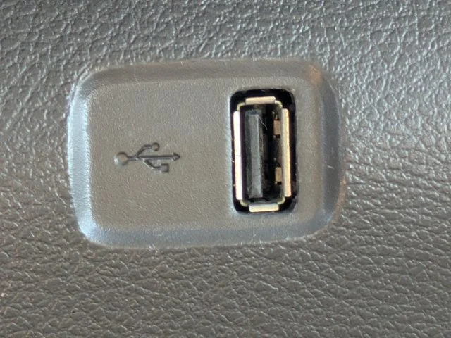 Certified Used 2023 Oxford White Ford XLT image 22