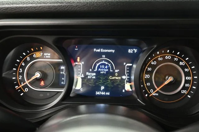 Used 2024 Gray Jeep Sport image 20