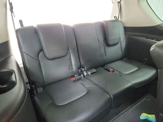 Used 2022 Silver Nissan SL image 52