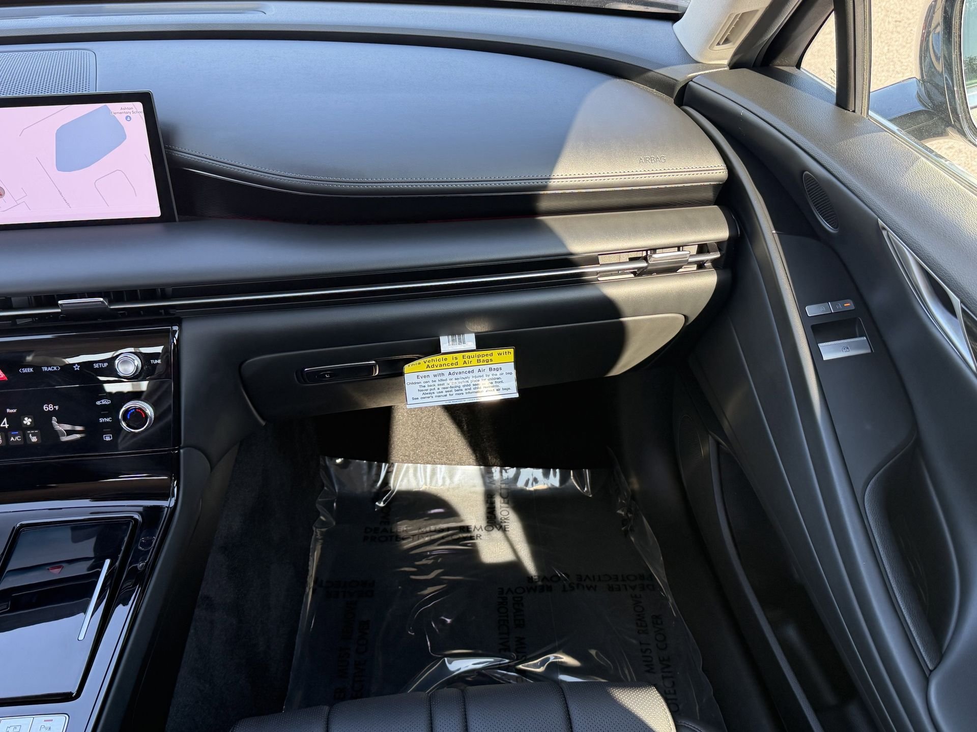 2025 GENESIS G80 Base - Photo 16