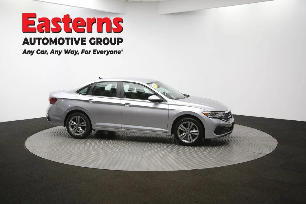 Used 2024 Silver Volkswagen 1.5T SE image 43