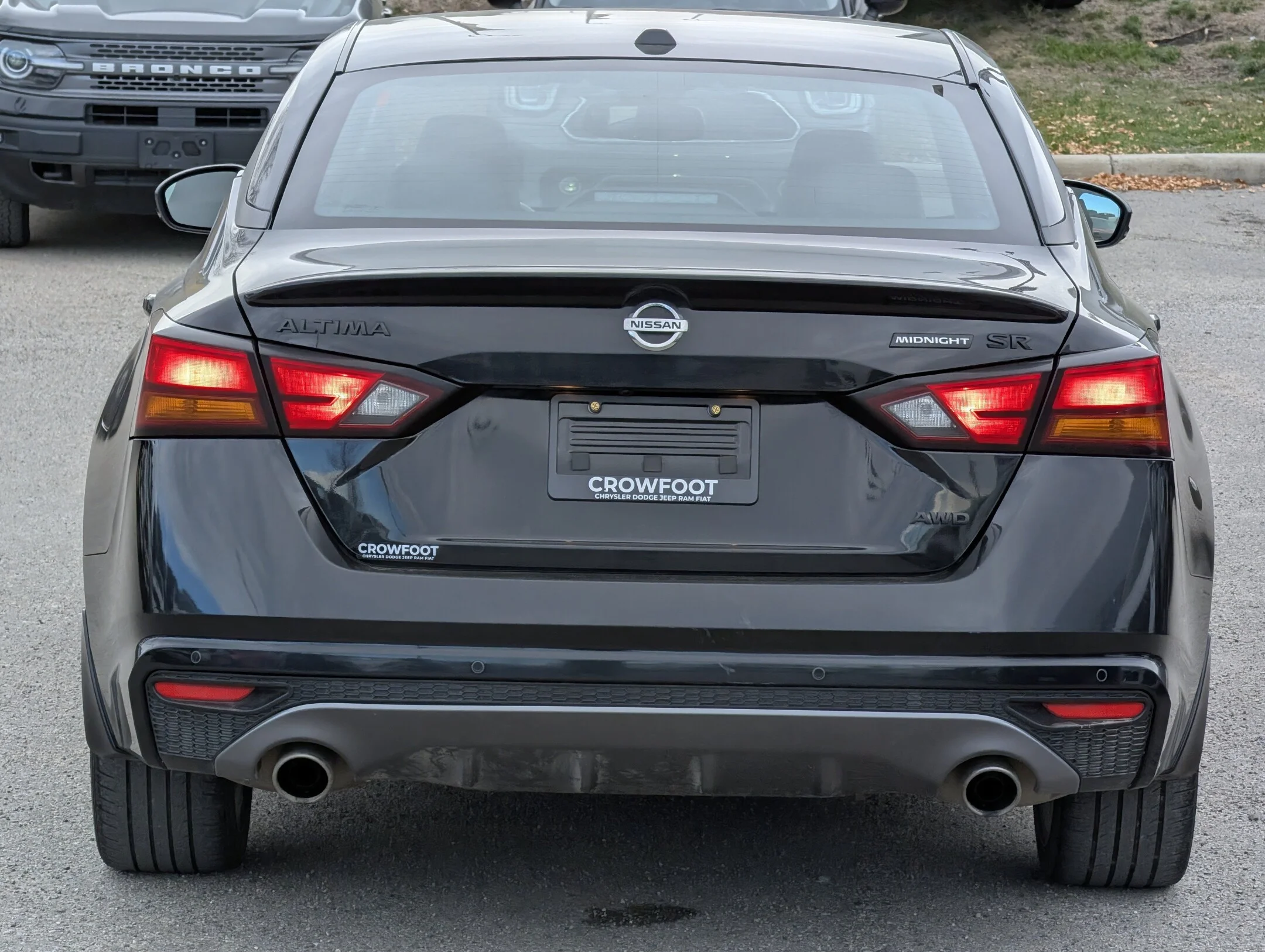 Used 2022 Black Nissan 2.5 SR Midnight Edition AWD - Leather - Sunro - 2.5 SR Midnight Edition Sedan image 7