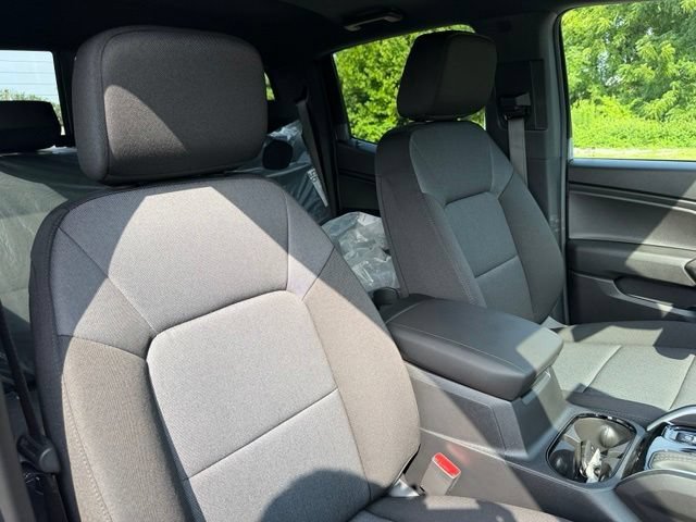 New 2026 Summit White Chevrolet Trail Boss image 12