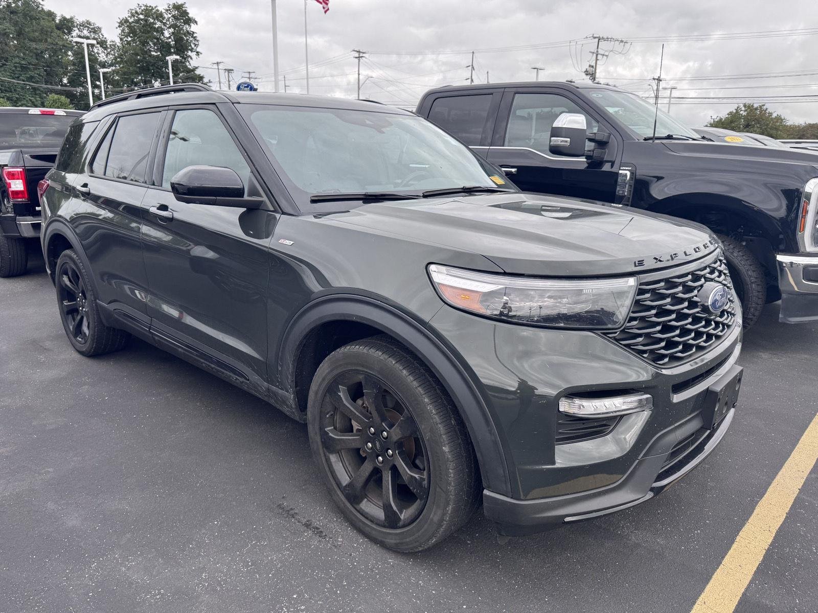 Used 2022 Forged Green Ford ST-Line image 3