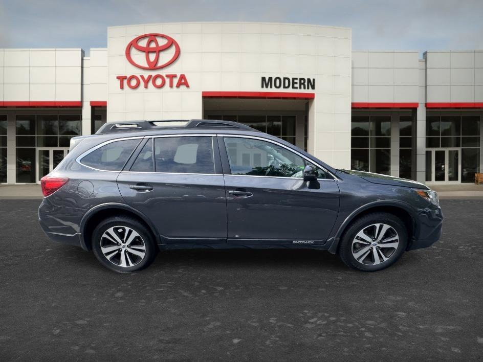 Used 2019 Magnetite Gray Metallic Subaru Limited image 12