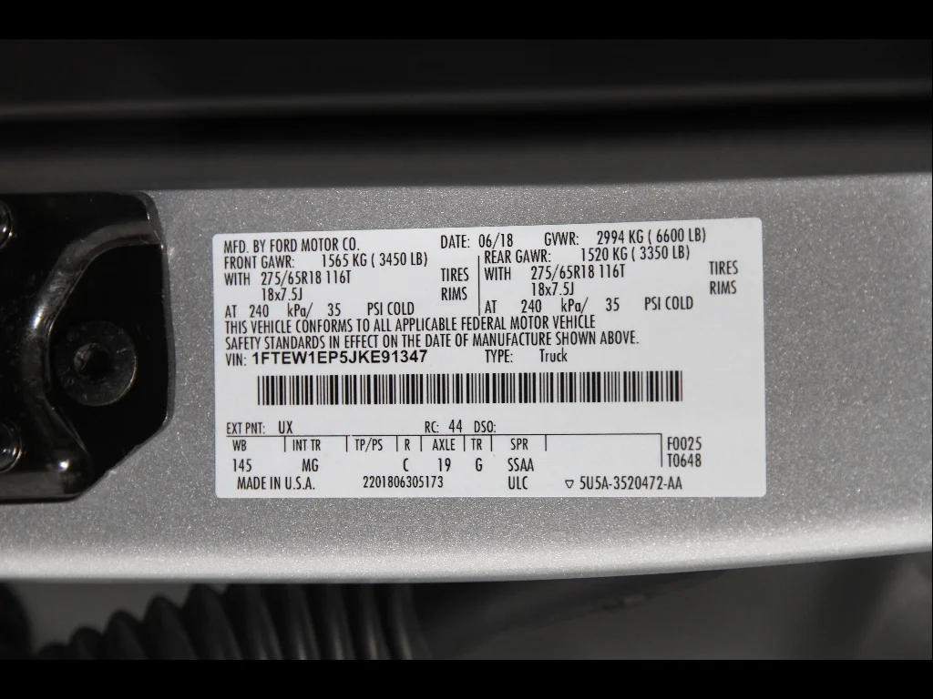 Used 2018 Ingot Silver Ford XLT image 25
