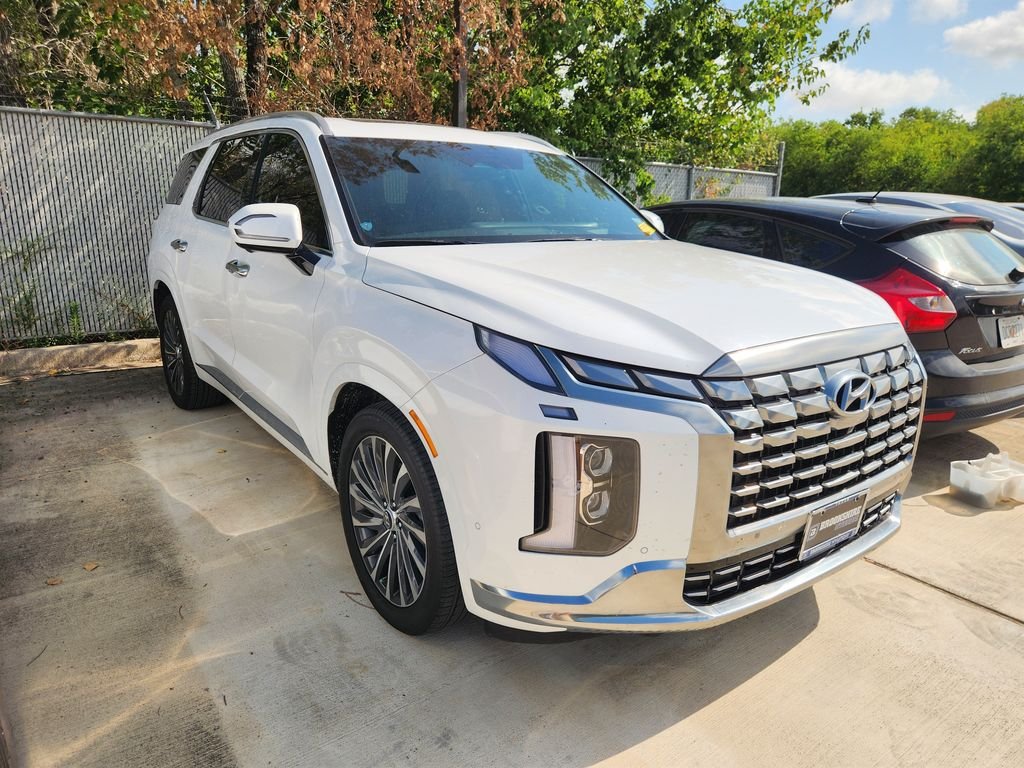 Used 2024 Hyper White Hyundai Calligraphy image 3