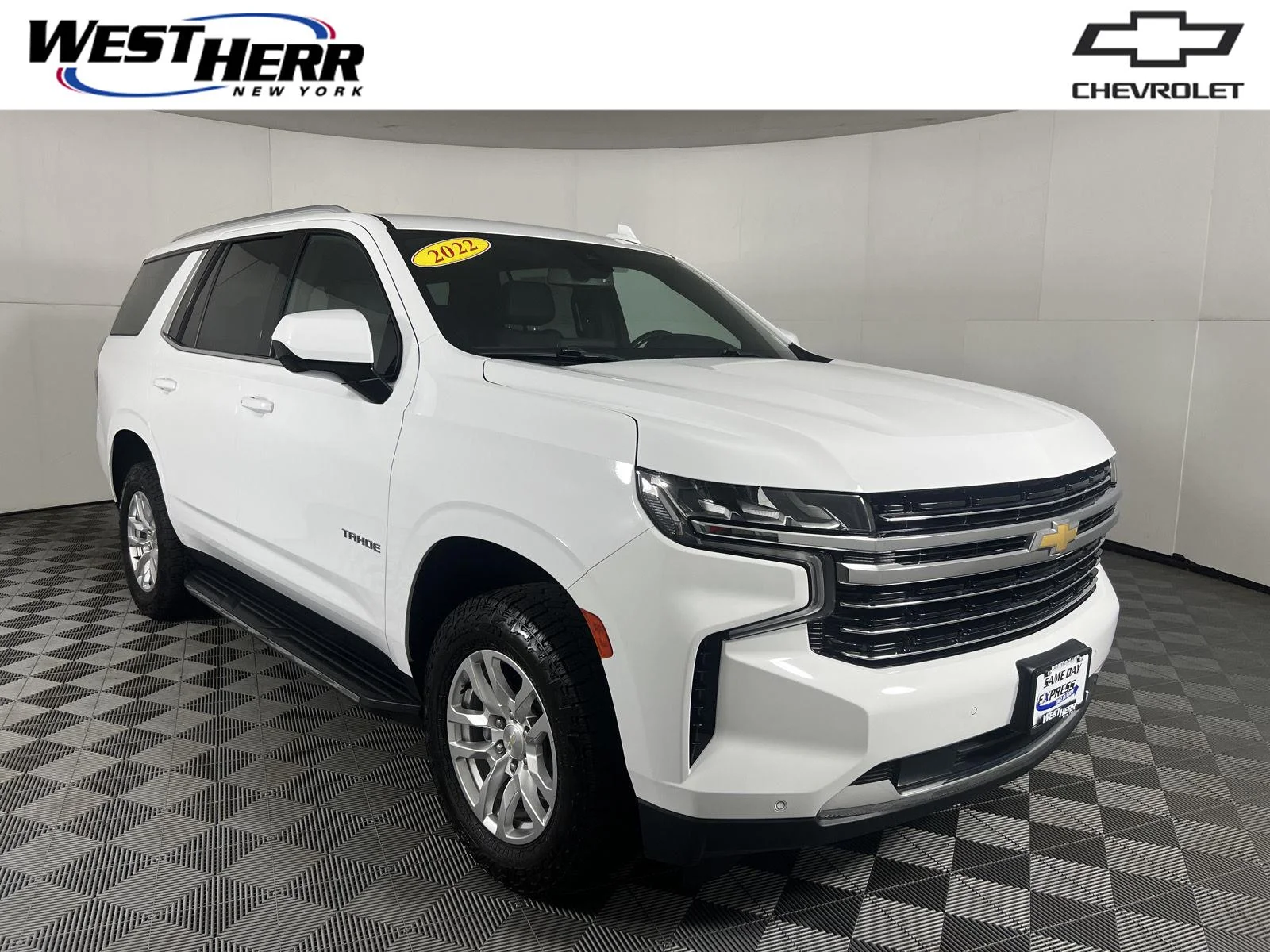 Used 2022 Summit White Chevrolet LT image 1