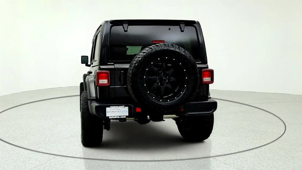 Used 2022 Black Clearcoat Jeep Unlimited Sahara 4x4 w/ Hardtop & Trailer Tow Group image 6