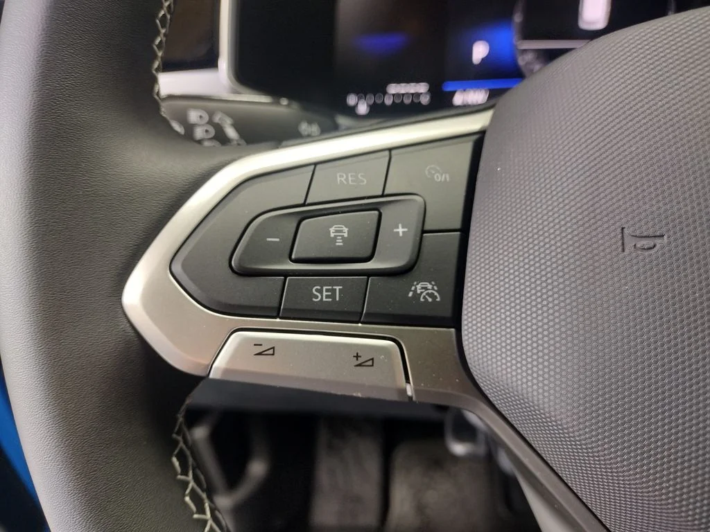 New 2026 Blue Volkswagen 1.5T SE image 23