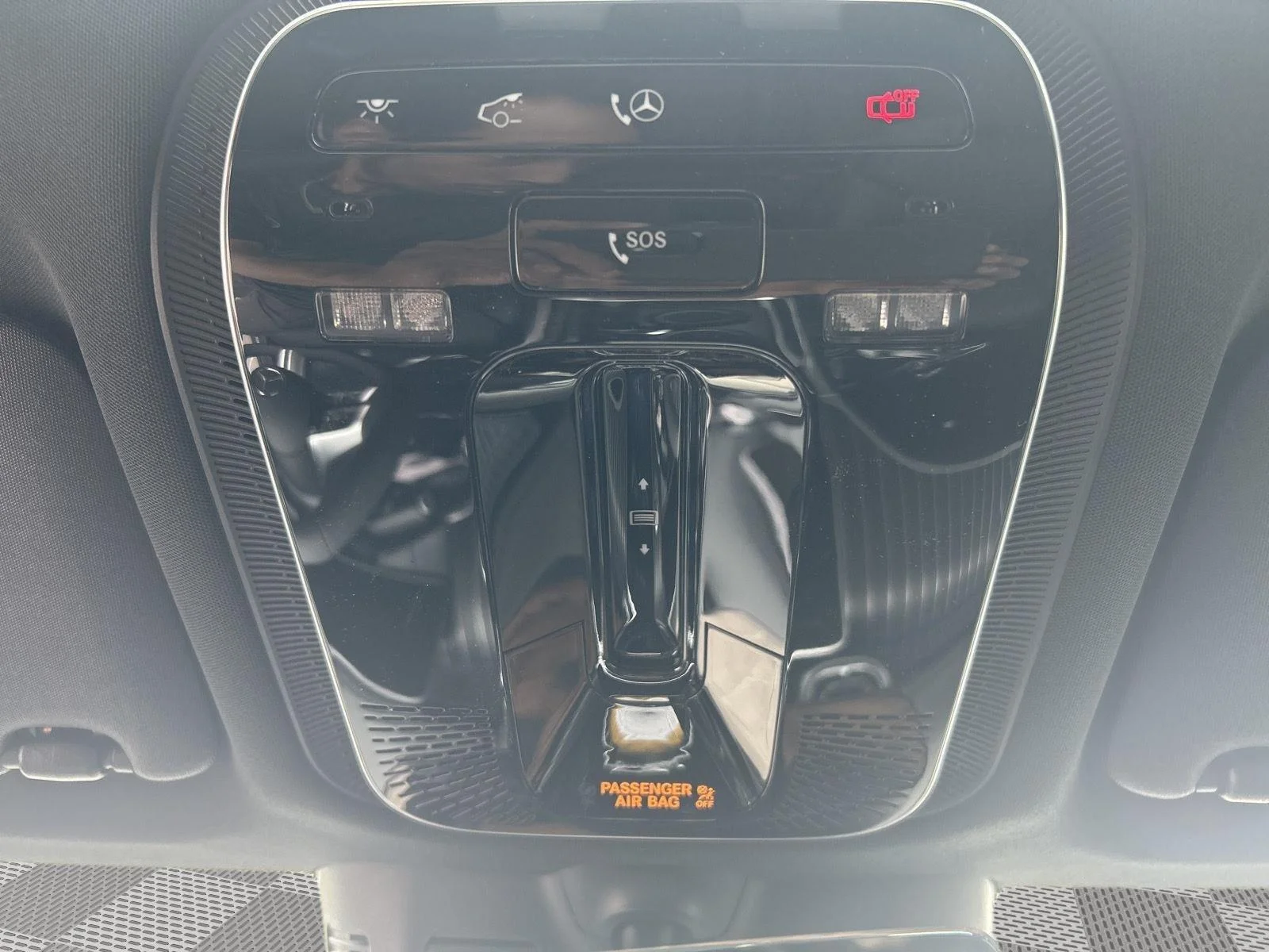 New 2026 Black Mercedes-Benz GLC 300 image 20