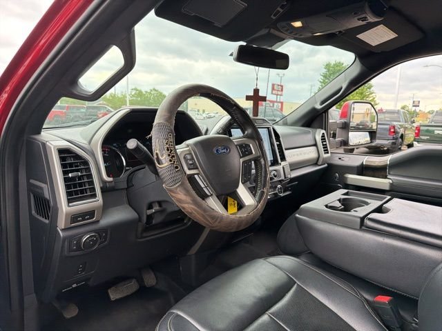 Used 2022 Red Ford Lariat image 10