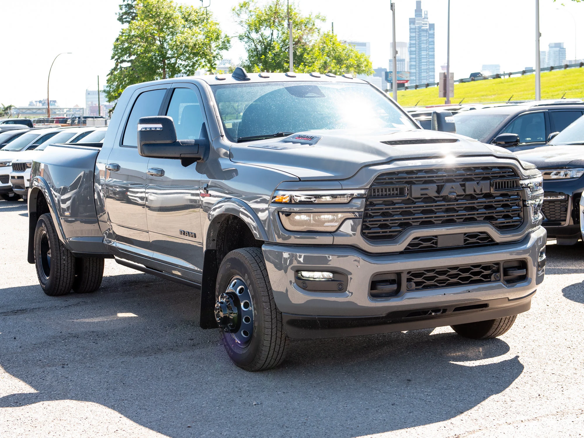 New 2026 Grey RAM Limited* image 8