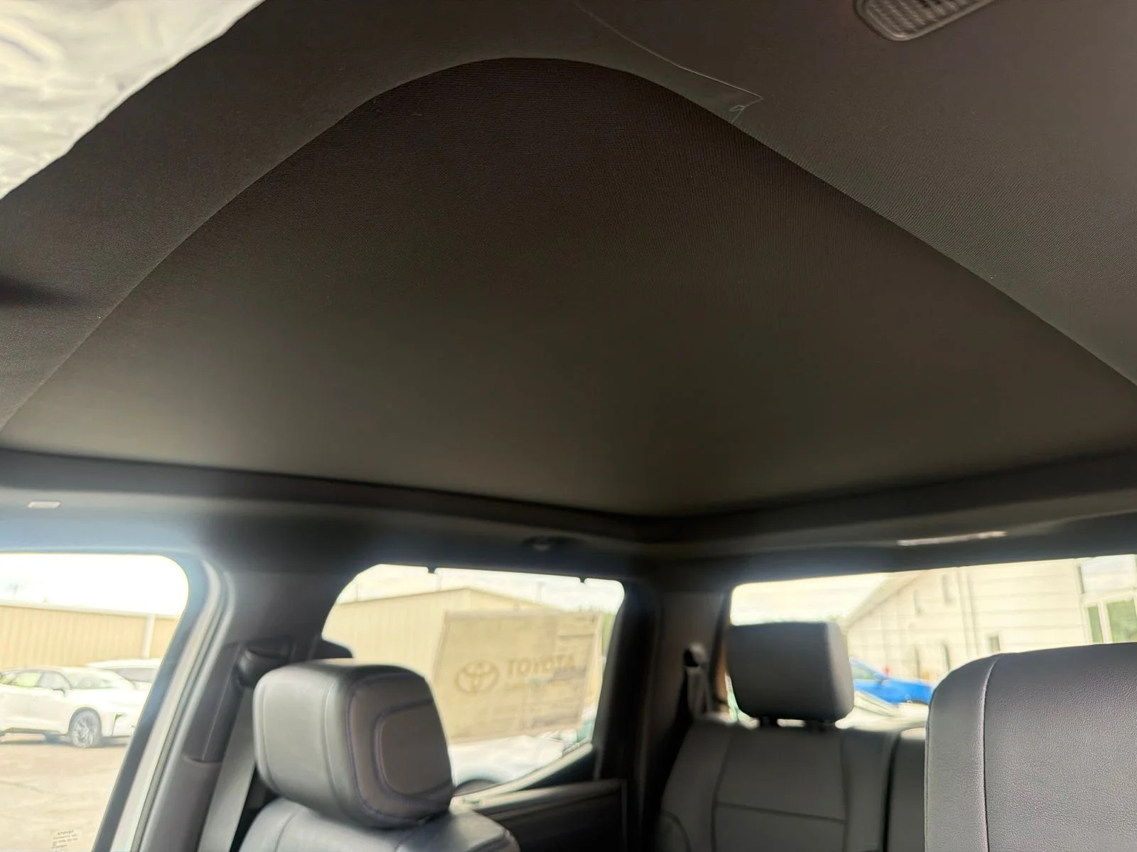 New 2026 Wind Chill Pearl Toyota Platinum image 21