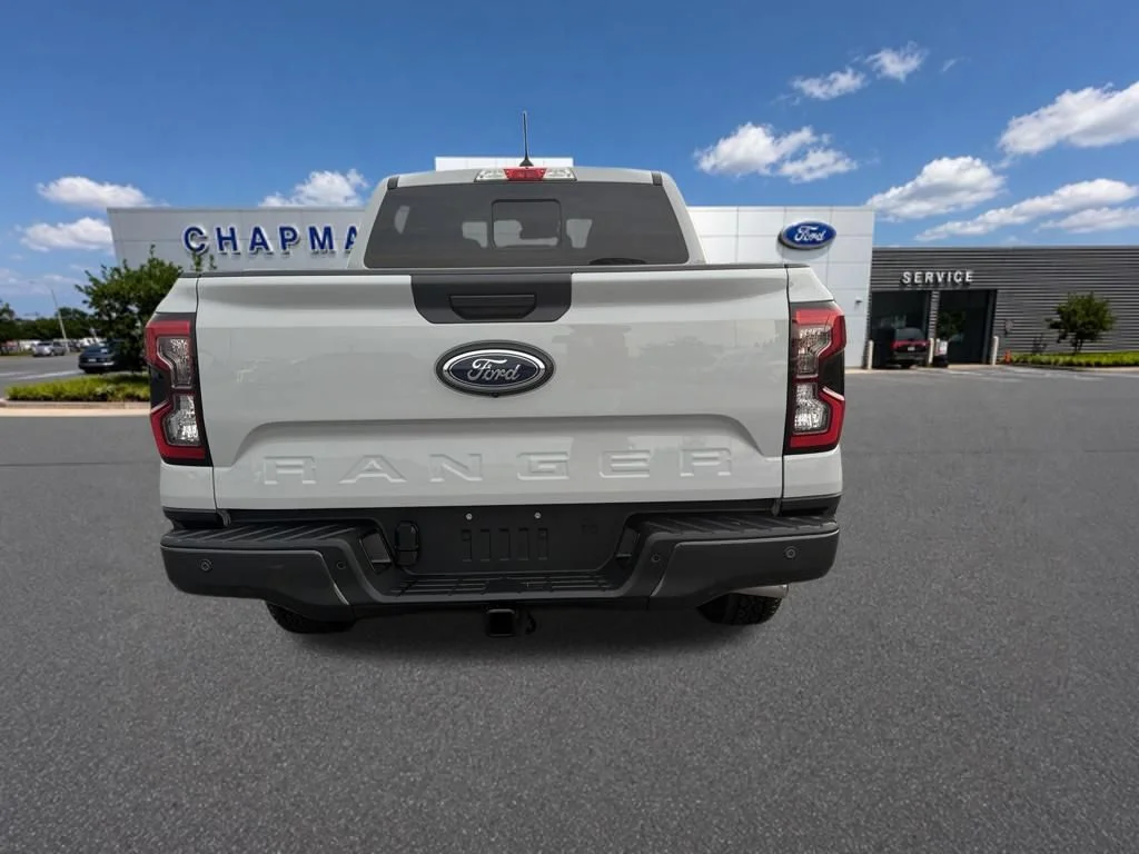 New 2026 Avalanche Ford XLT image 4