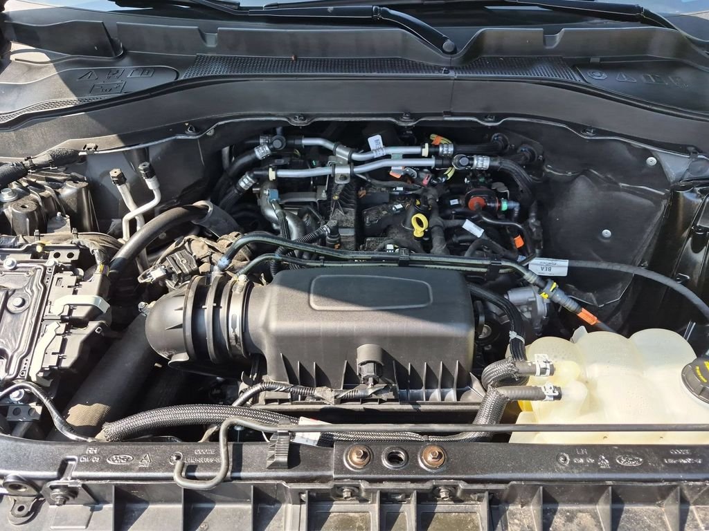 Used 2023 Gray Ford XLT image 27