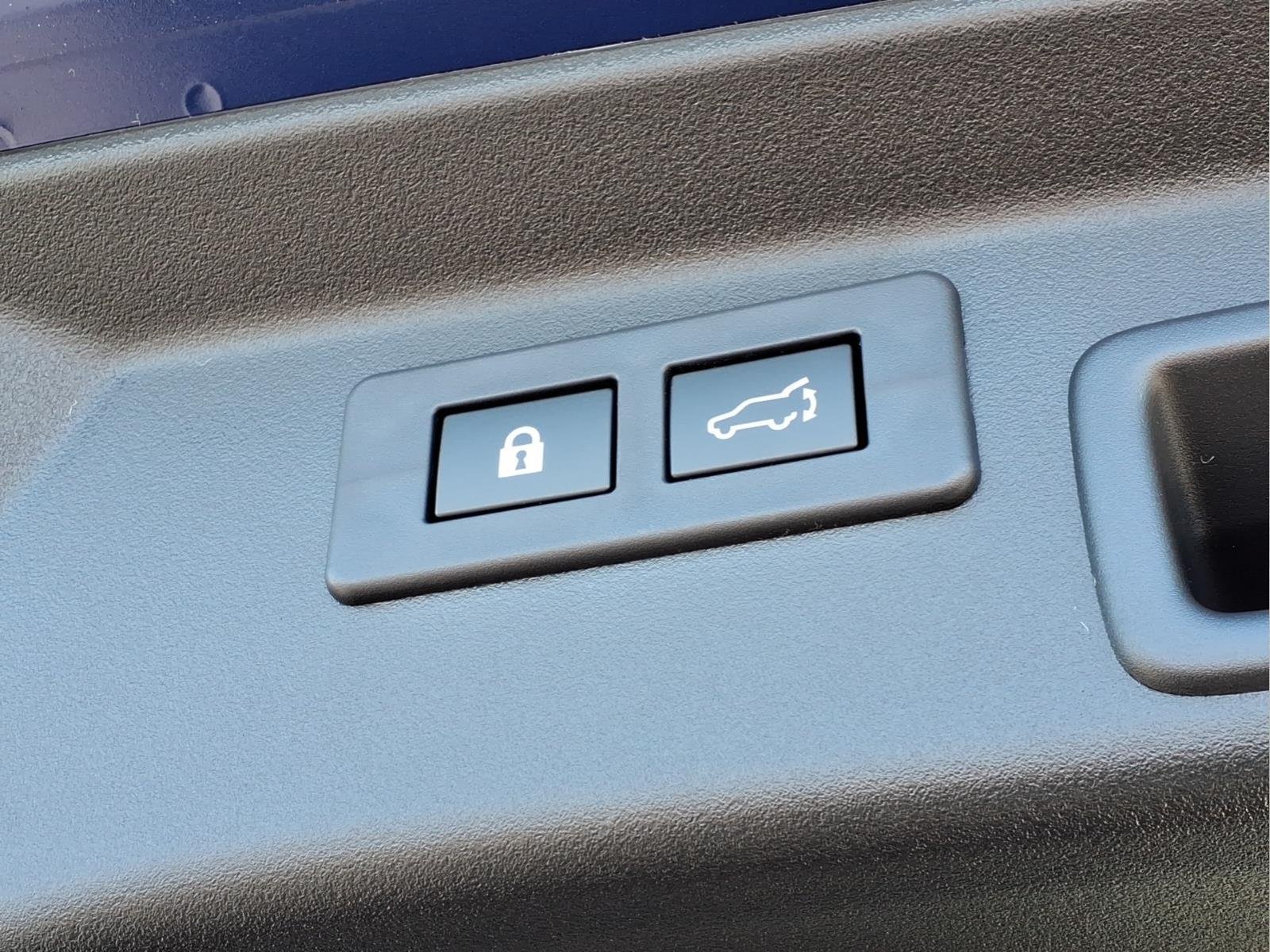 New 2026 SAPPHIRE BLUE PEARL Subaru Limited image 25