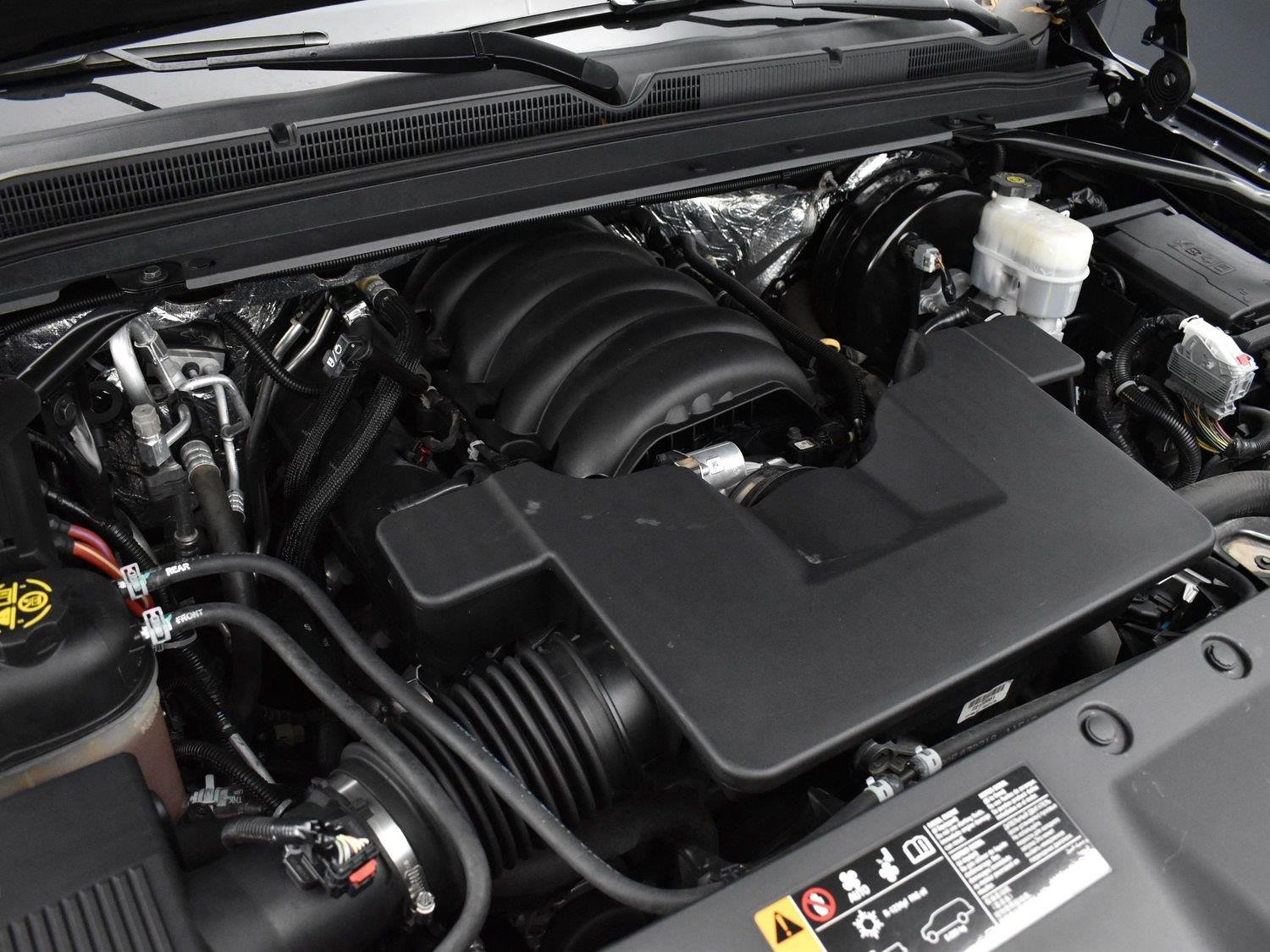 Used 2018 Black Chevrolet Premier image 37