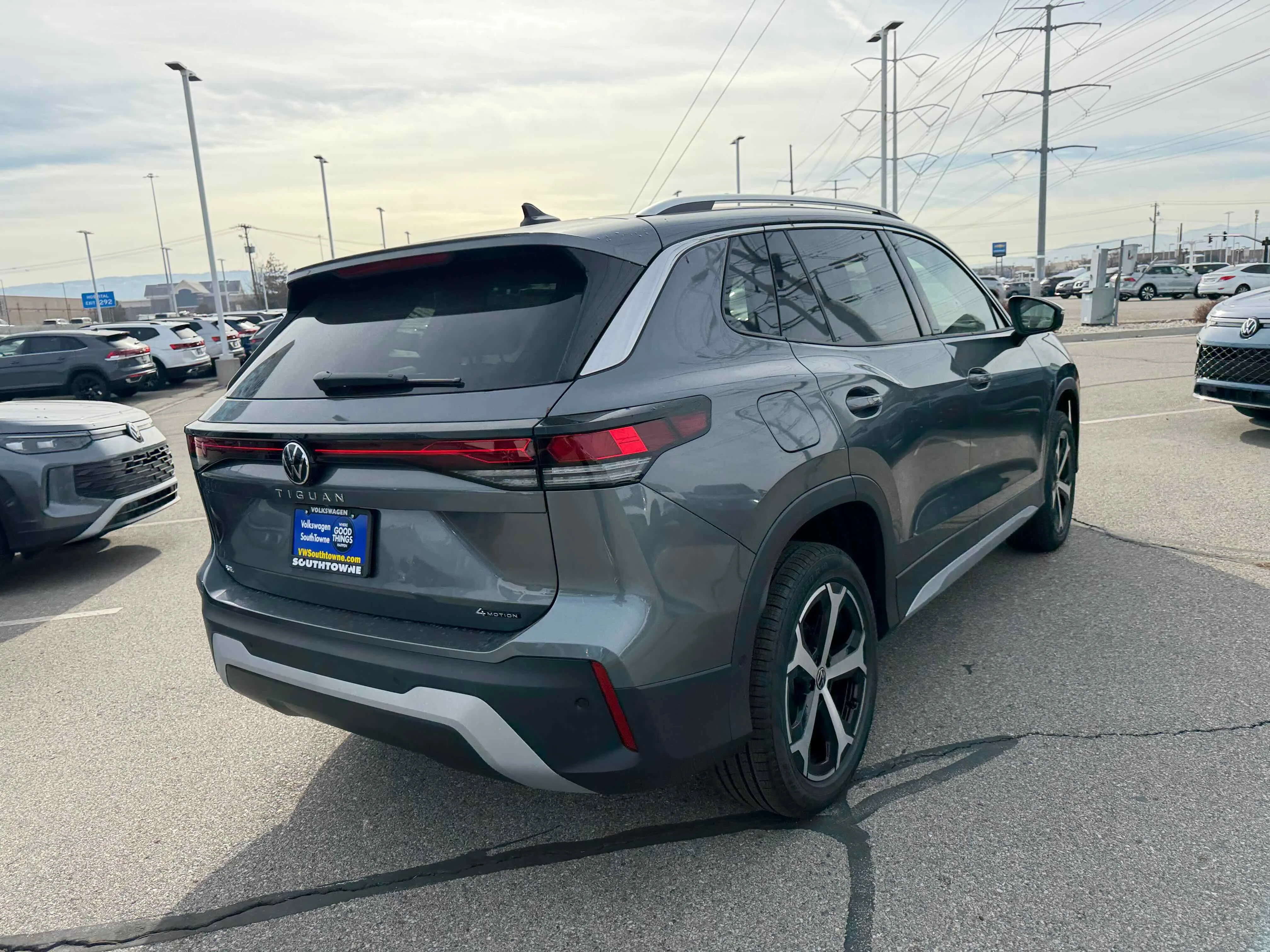 New 2026 Platinum Gray Volkswagen SE image 7
