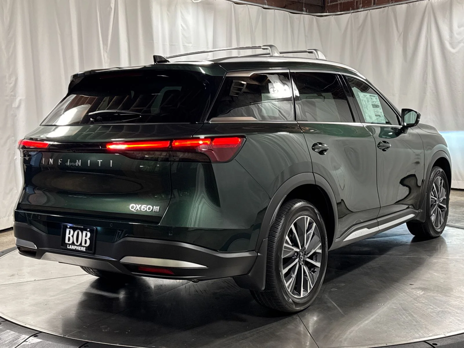 2026 INFINITI QX60 LUXE - Photo 10