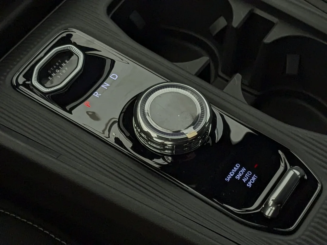 New 2026 Black Jeep Laredo - - 4x4 - 1.6L Turbo Hybrid - Adaptive Cruise - Active Lane Mgmt & More! image 19