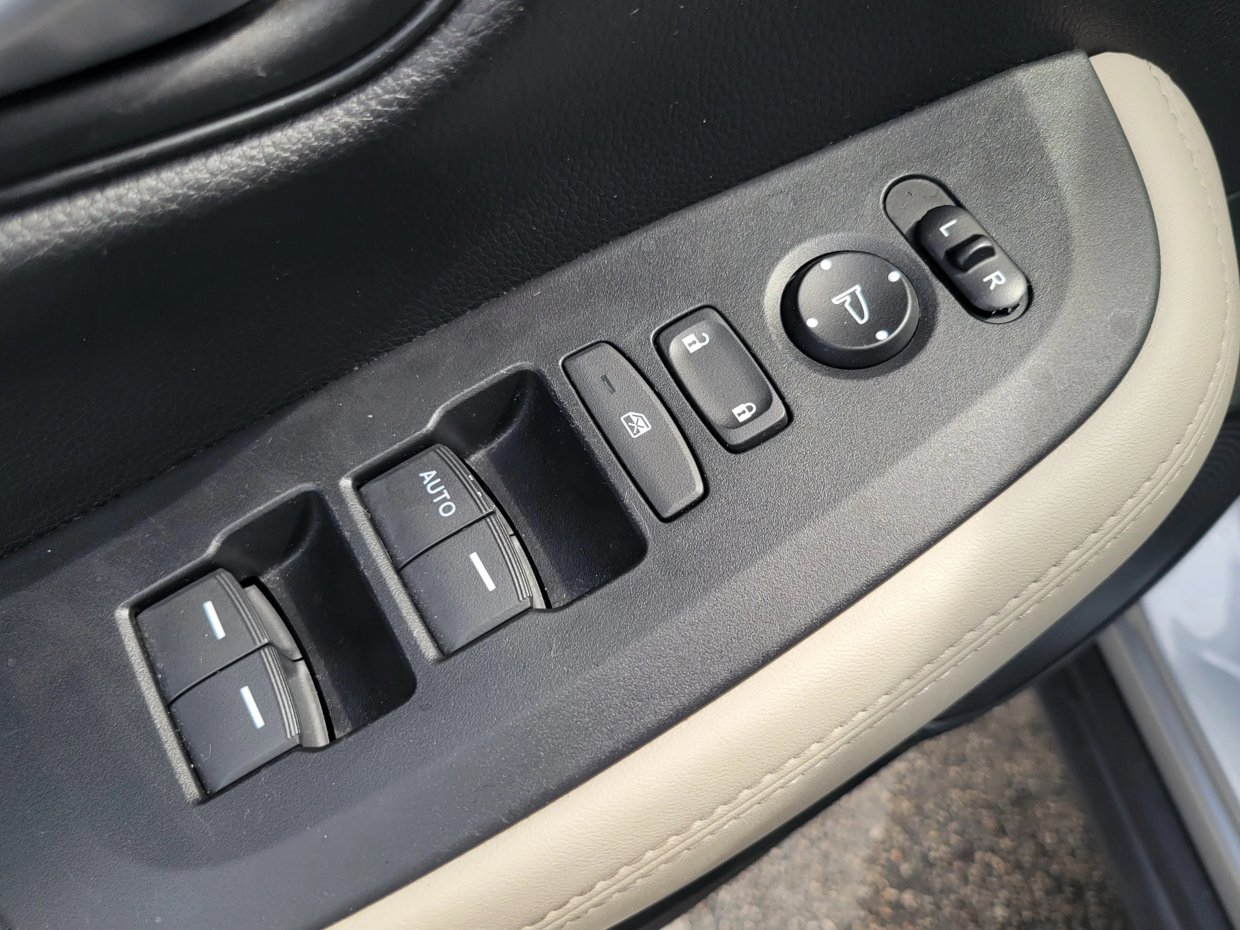 2024 Honda HR-V LX - Photo 15