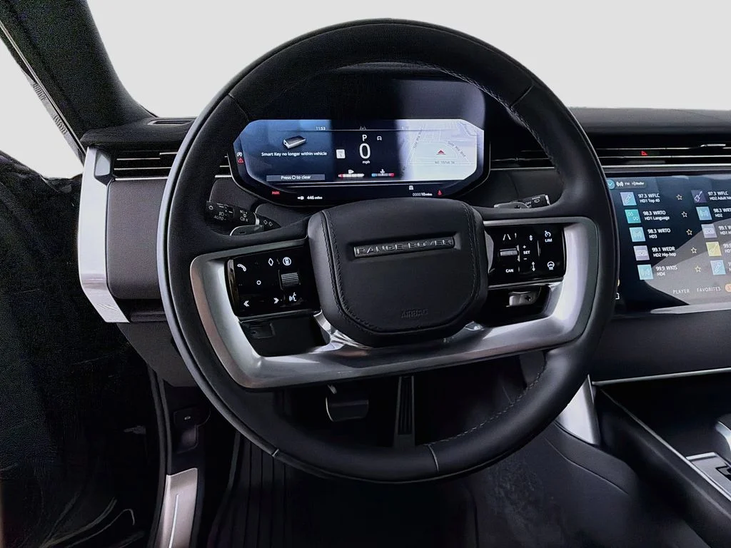 New 2026 Santorini Black Land Rover SE image 11