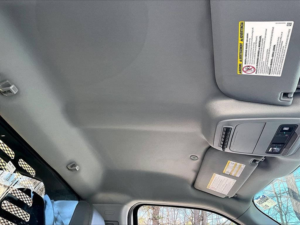 Used 2024 Oxford White Ford XL image 22