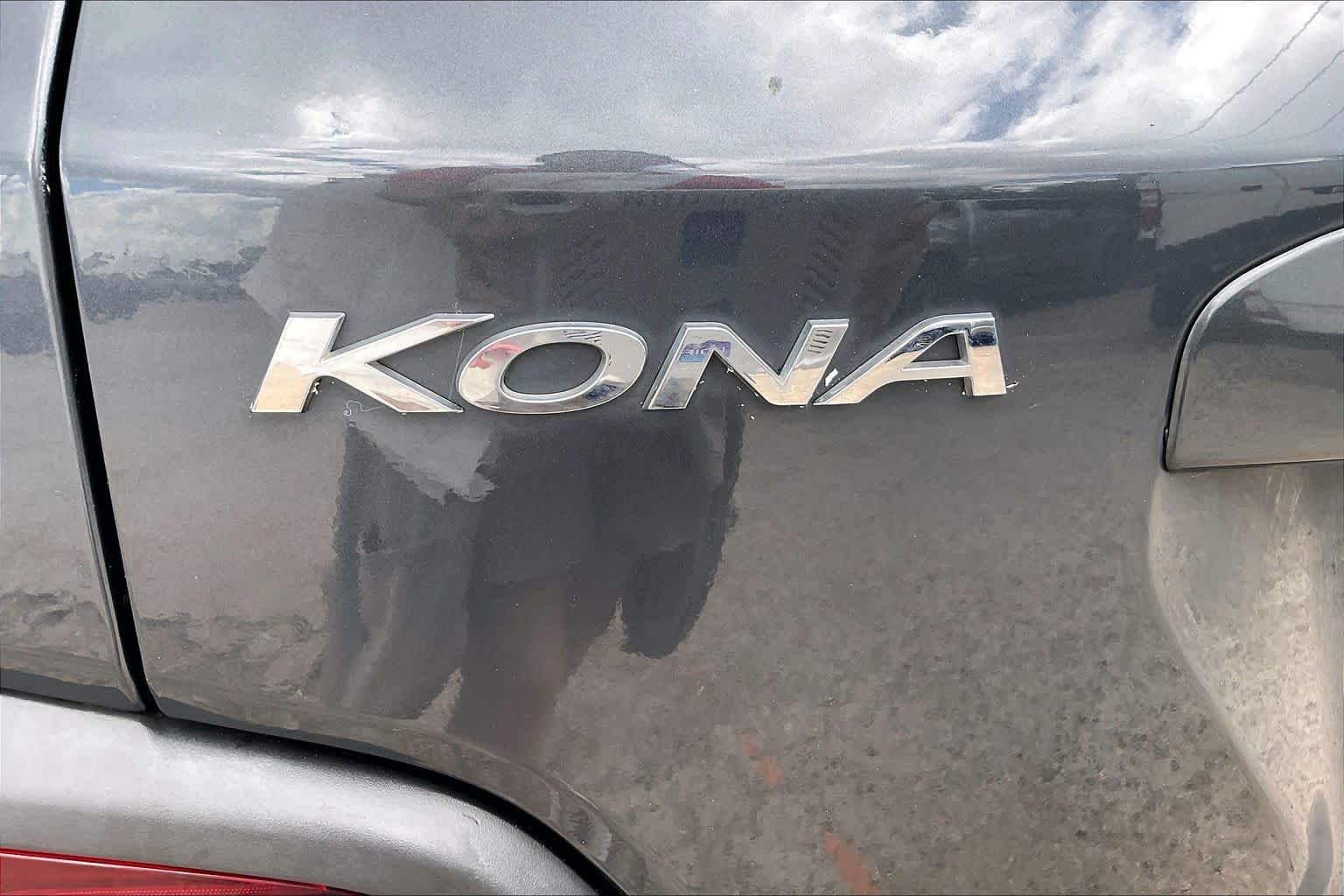 Used 2019 Thunder Gray Hyundai SE image 30