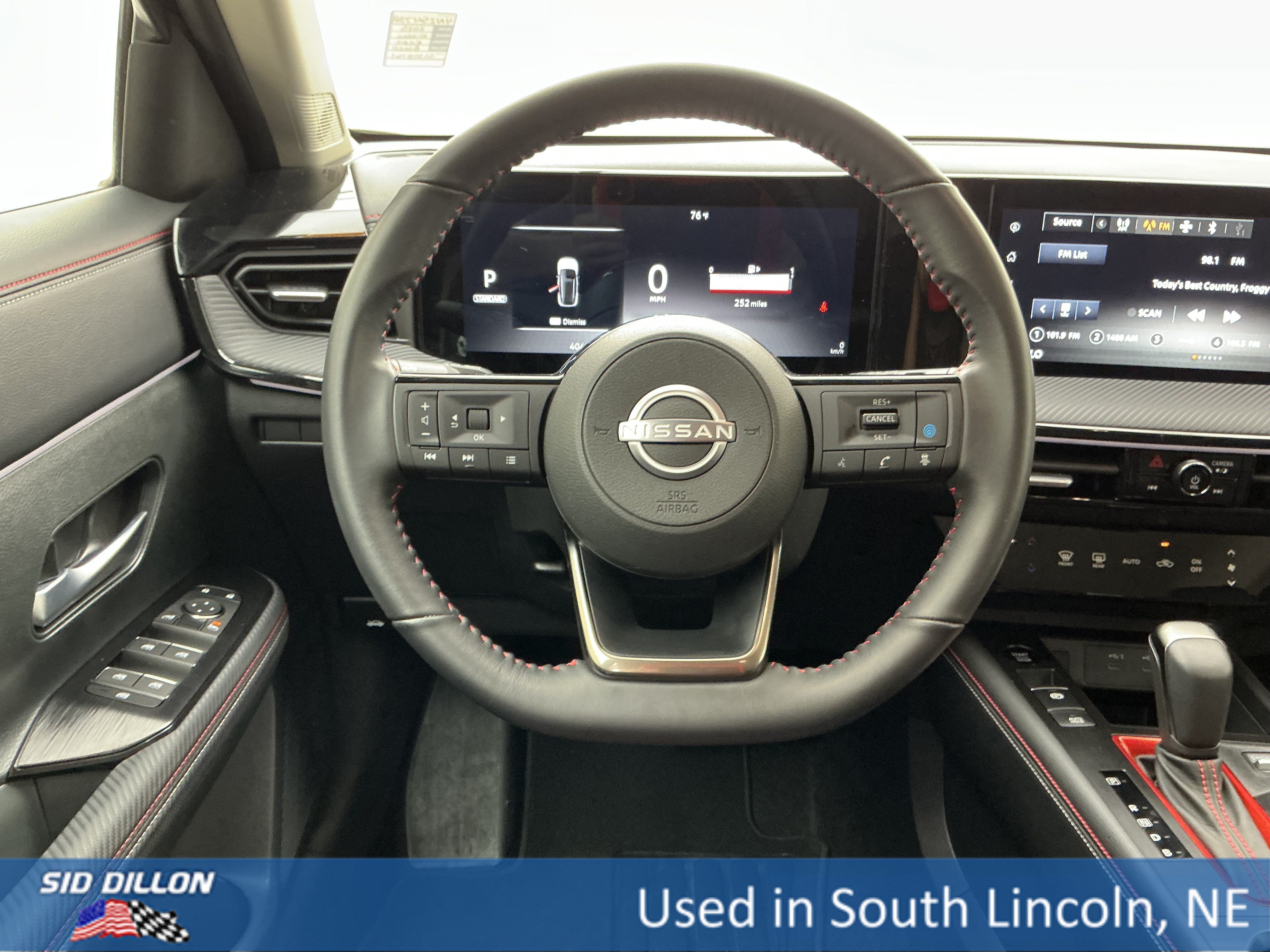 Used 2025 Super Black Nissan SR image 20