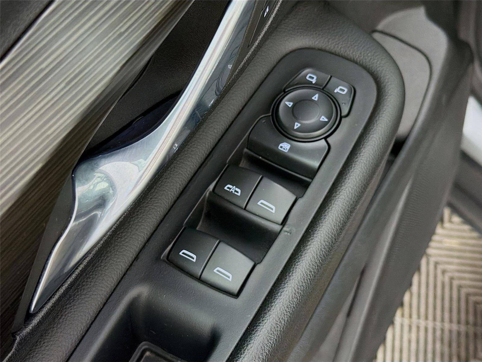 Used 2023 Sterling Metallic GMC SLE image 24
