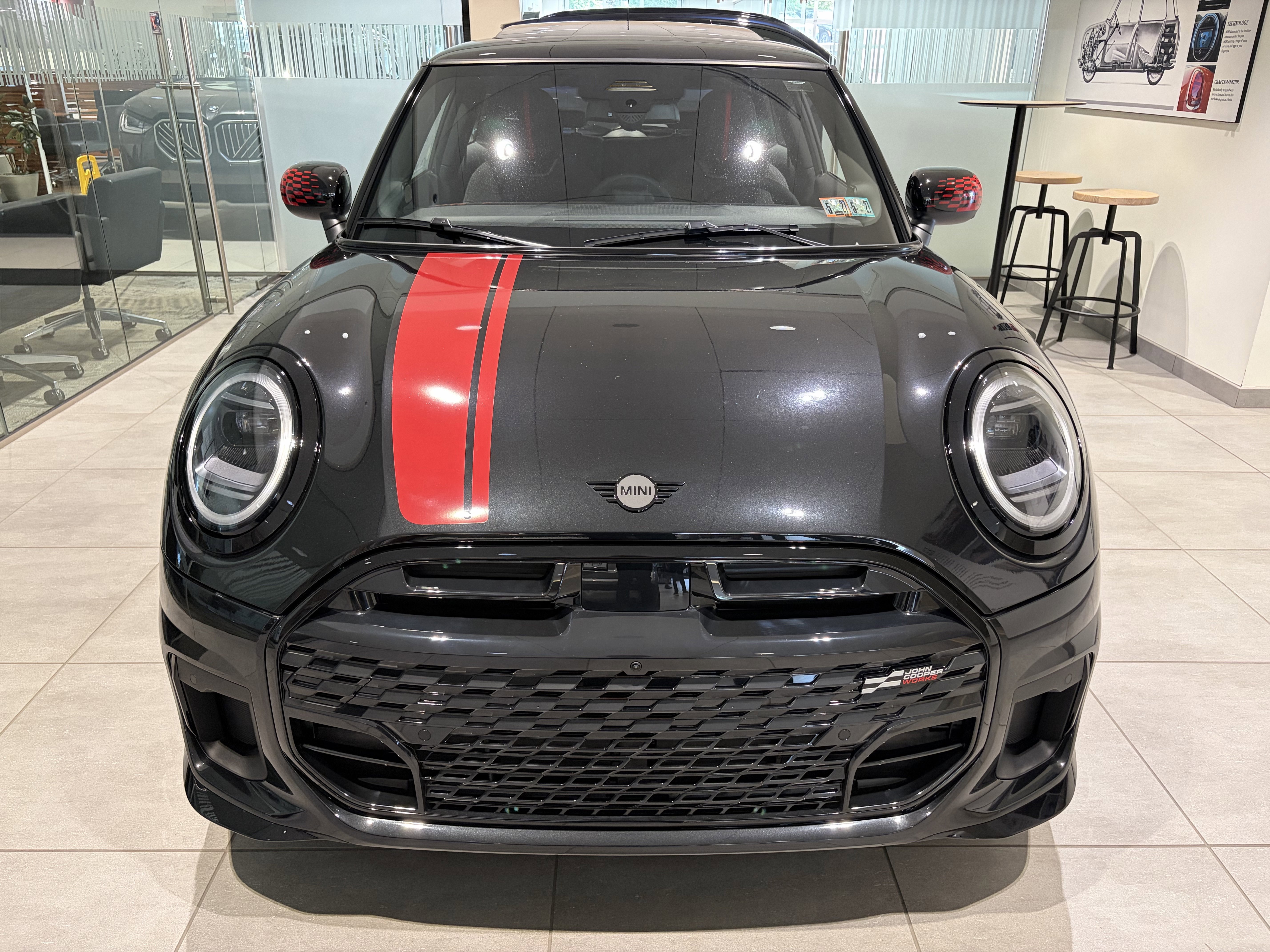 New 2026 Midnight Black II Metallic MINI Iconic image 3