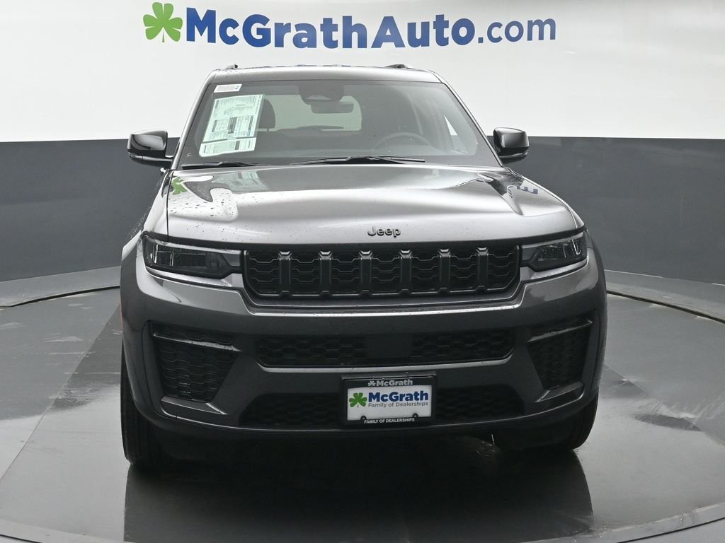 New 2026 Baltic Gray Metallic Clear-Coat Exterior Paint Jeep Altitude image 5
